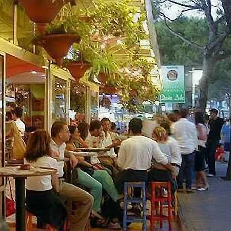 Garni Tosca ホテル