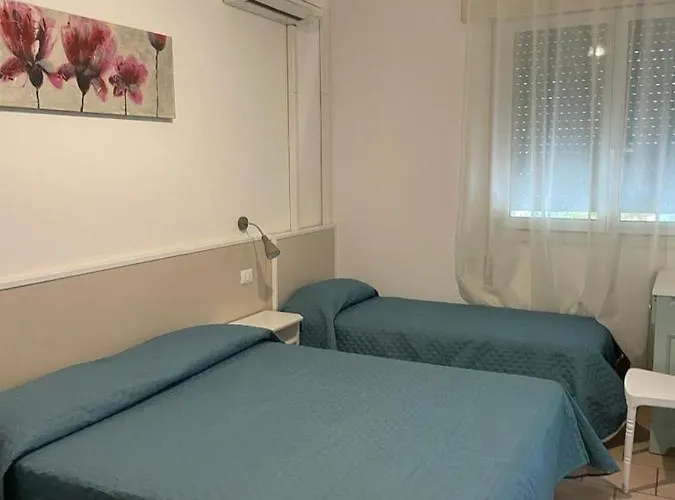 Garni Tosca Otel *